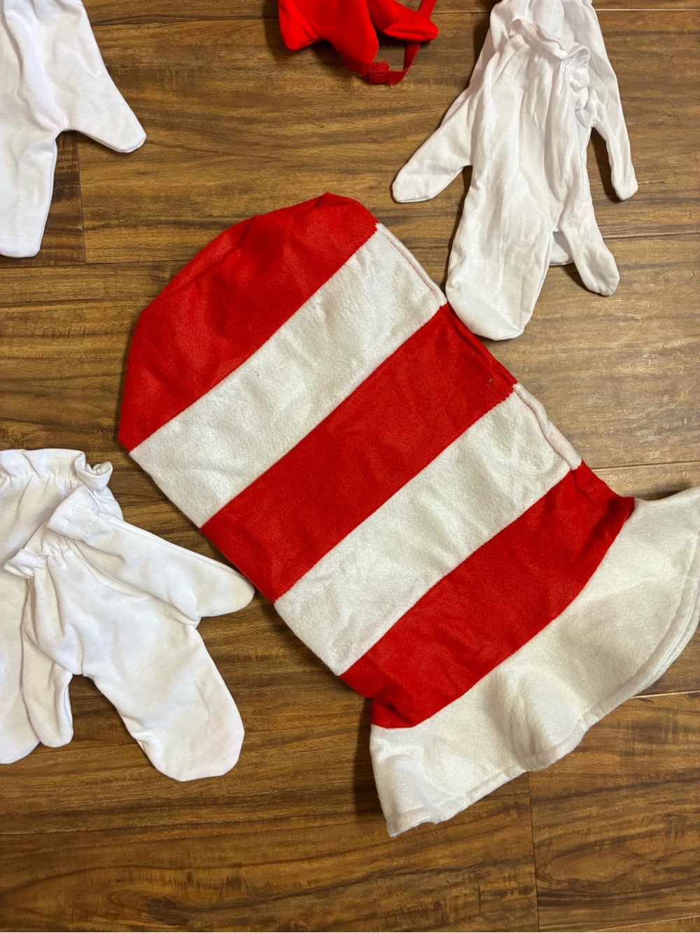 Cat in the Hat Costume Set - Picture 7 of 7
